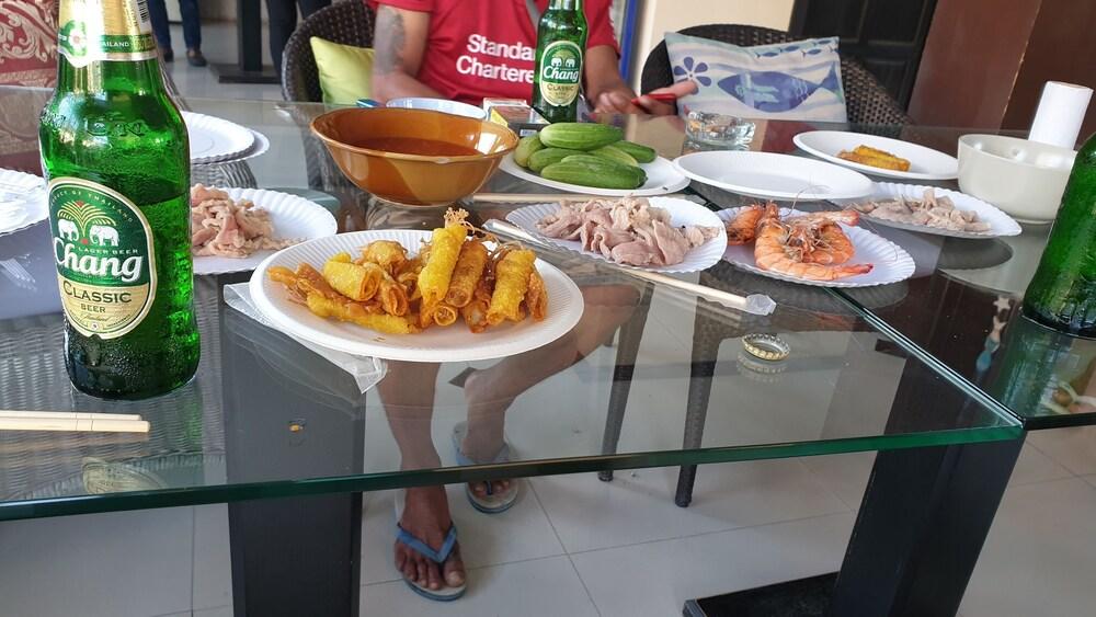 Fish And Summer House Patong Eksteriør billede